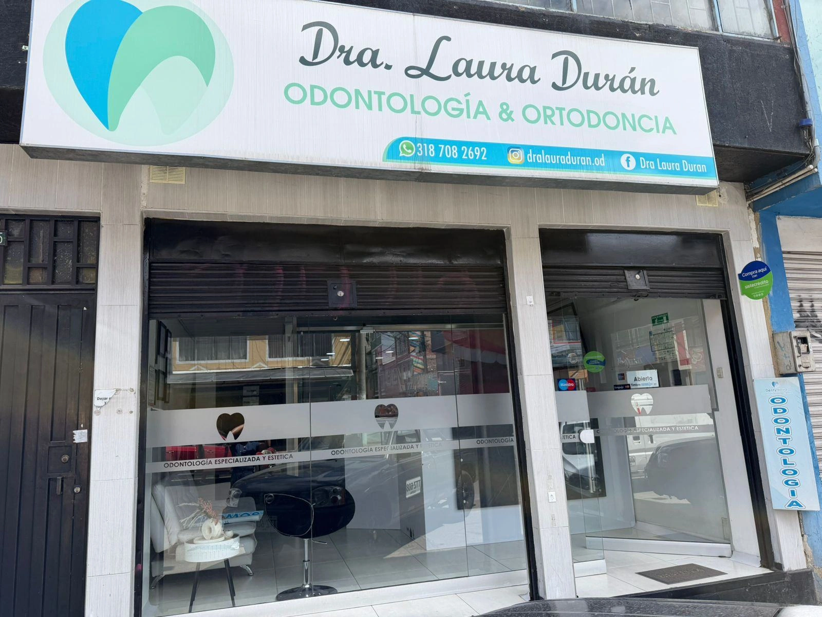 Fachada de la sede odontológica
